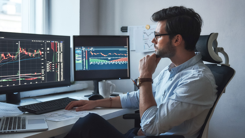 how does oil trading work